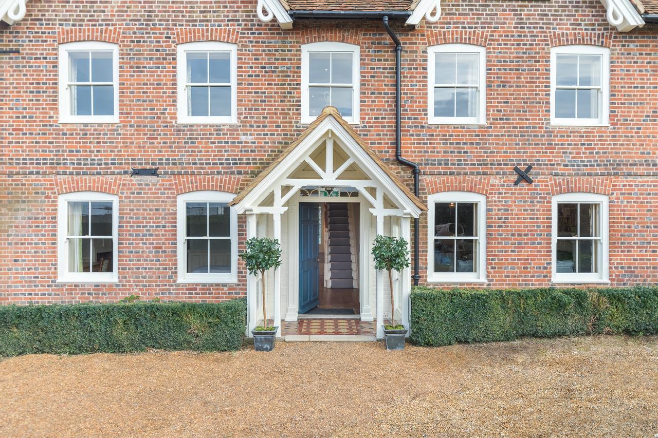 Lawn House Hotel Hatfield  Exterior foto